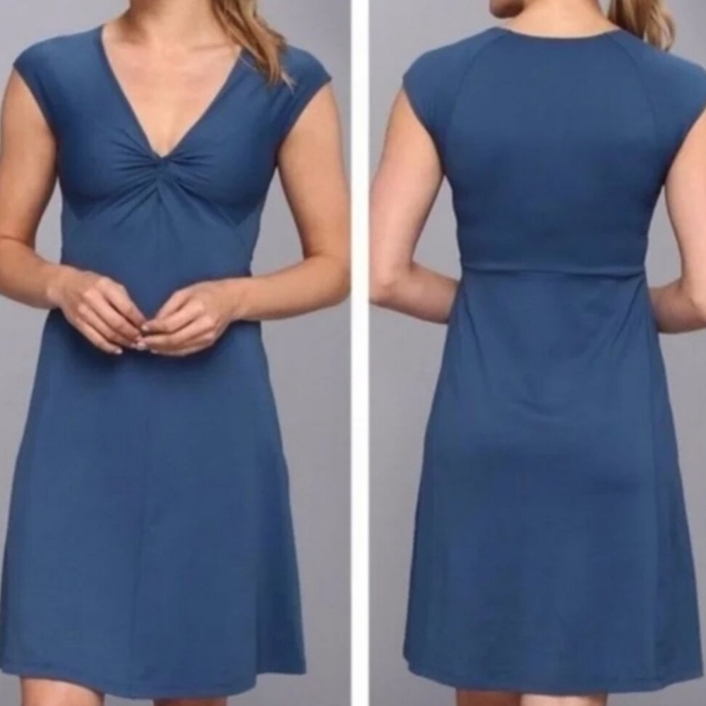 Patagonia W's Bandha Knot Dress New Size Small PTP: 16.5"-23"